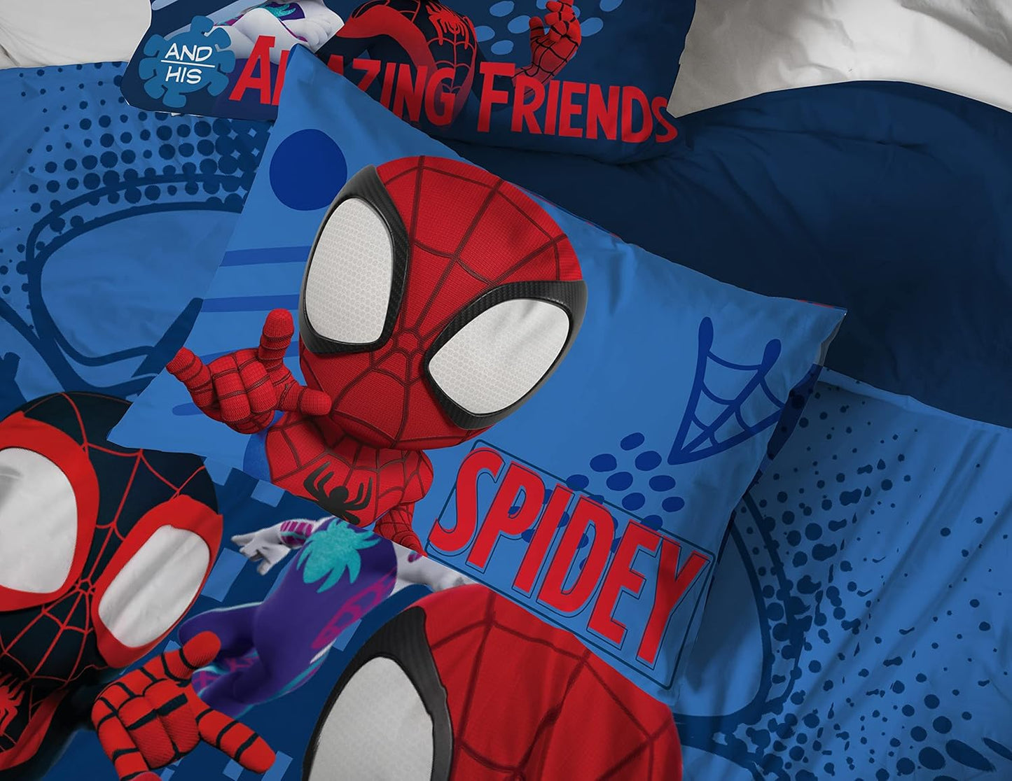 Jay Franco Marvel Spidey and His Amazing Friends Team Spidey 7 Piece Full Size Bed Set - Includes Comforter & Sheet Set Bedding - Super Soft Fade Resistant Microfiber (Official Marvel Product)