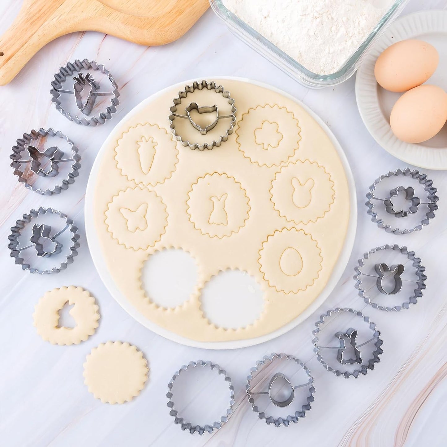 Easter Cookie Cutters for Kids 9 Pcs, Nifogo Mini Linzer Cookie Cutter Set, Stainless Steel Holiday Biscuit Cutter, Egg, Bunny, Chick, Shamrock, Carrot, Butterfly Shapes