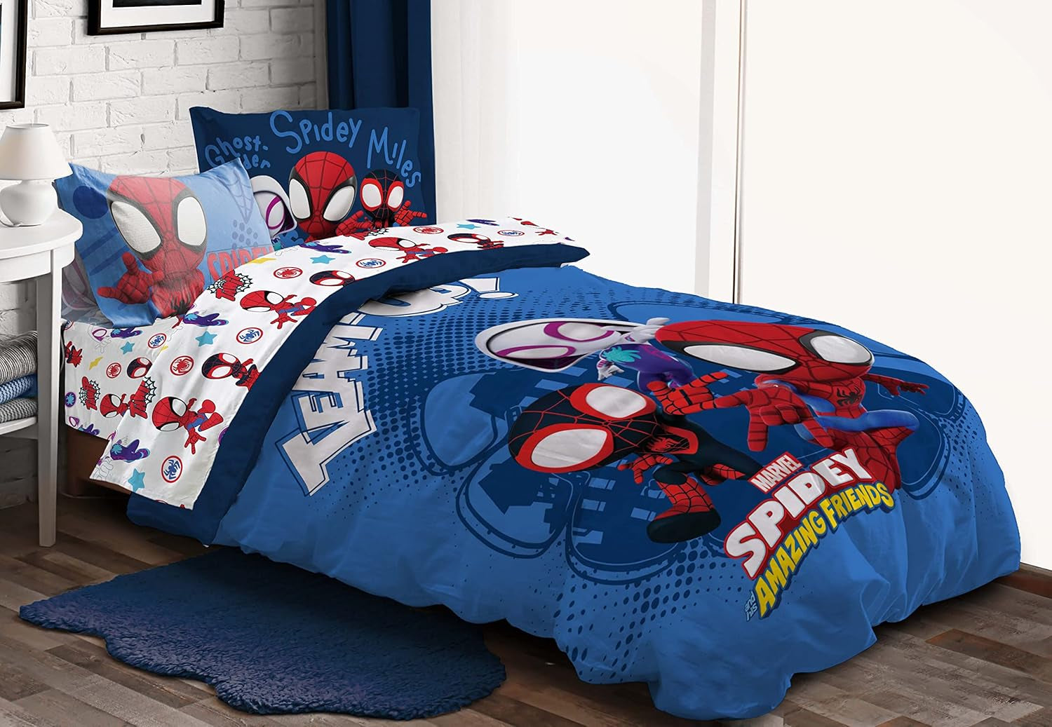 Jay Franco Marvel Spidey and His Amazing Friends Team Spidey 7 Piece Full Size Bed Set - Includes Comforter & Sheet Set Bedding - Super Soft Fade Resistant Microfiber (Official Marvel Product)